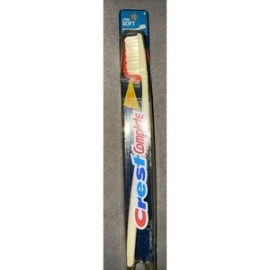 Vintage 1992 Crest Complete Large Soft Angled  Tooth Brush Rippled Bristles